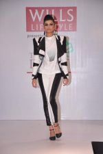 at Wills Lifestyle emerging designers collection launch in Parel, Mumbai on  (24).JPG